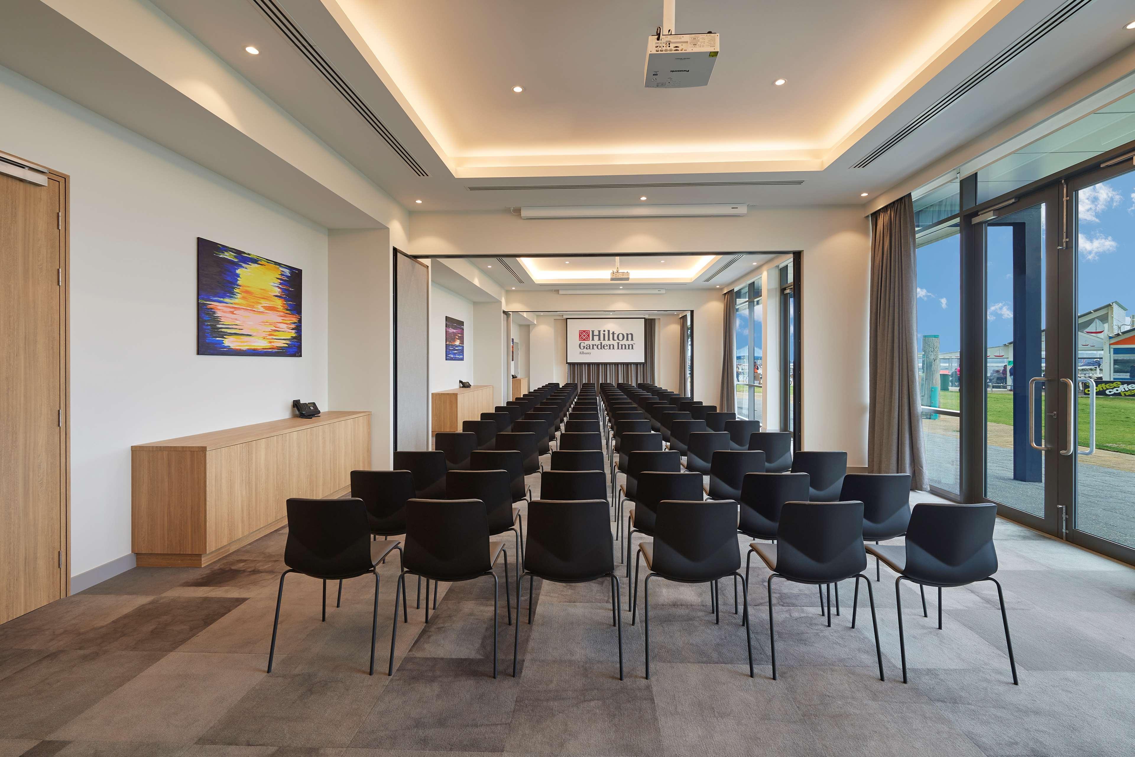 Hilton Garden Inn Albany, Wa Ngoại thất bức ảnh
